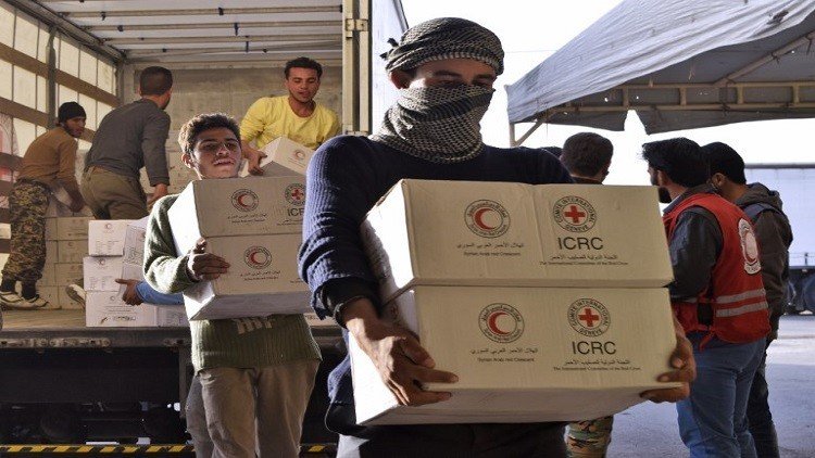 الصليب الأحمر: يجب فصل المساعدات الإنسانية في سوريا عن العملية السياسية