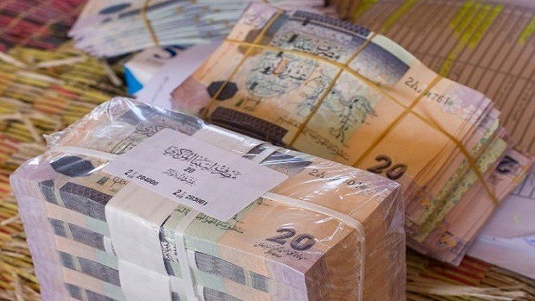 موسكو تؤمن النقود لليبيين