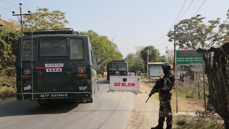 مقتل مسلحين في كشمير على يد الجيش الهندي