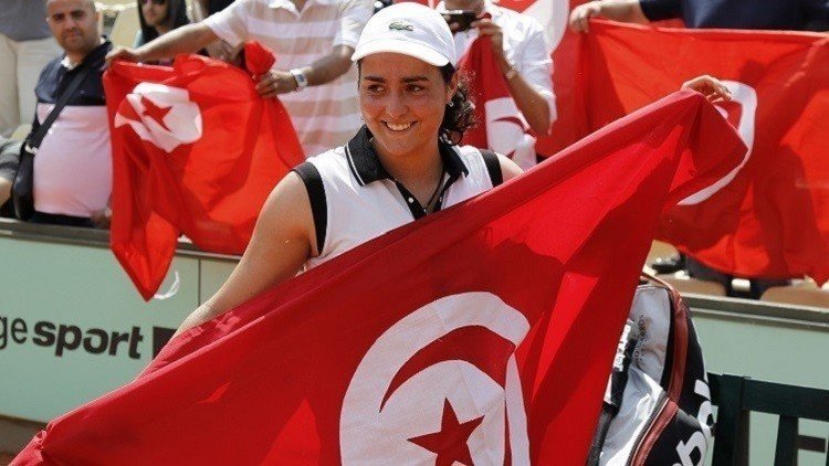 التونسية أنُس جابر إلى ثاني أدوار 