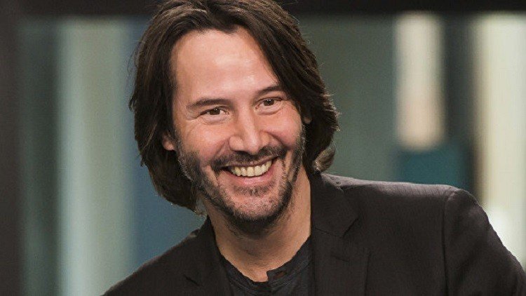 كيانو ريفز يصل سان بطرسبورغ للمشاركة في تصوير فيلم جديد