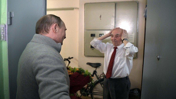 بوتين يزور معلمه السابق في الـ