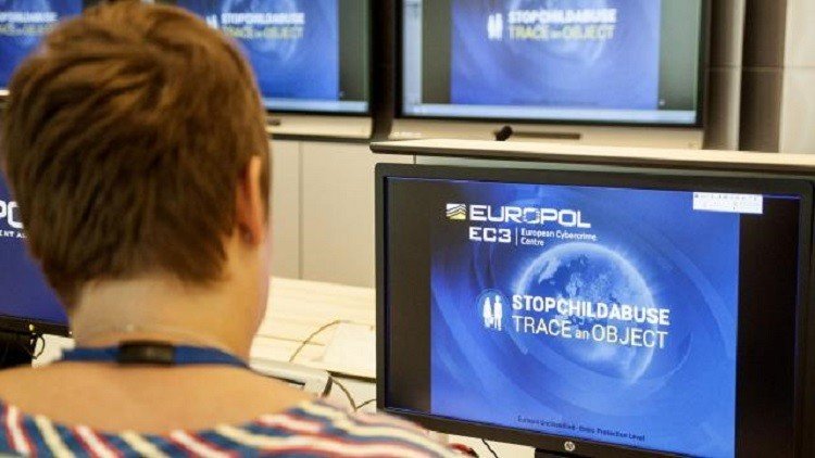 موقع جديد للكشف عن مرتكبي جرائم جنسية ضد الأطفال