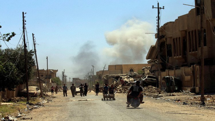 مسلحو داعش يستهدفون المدنيين الفارين من الموصل