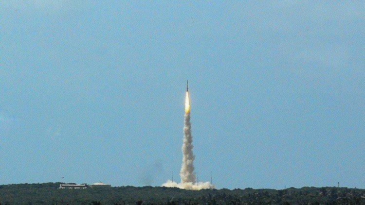 روسيا بصدد تطوير قاعدة فضائية برازيلية