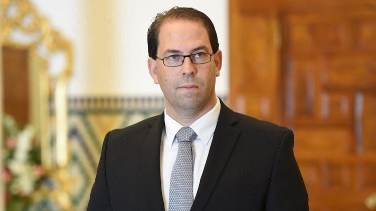 رئيس الوزراء التونسي يتعهد بشن 