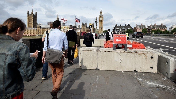 140 إماما في بريطانيا يرفضون الصلاة على منفذي هجمات لندن