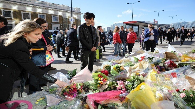 والدة أحد منفذي هجوم لندن الأخير: ابني ضحية الإنترنت ورفاق السوء