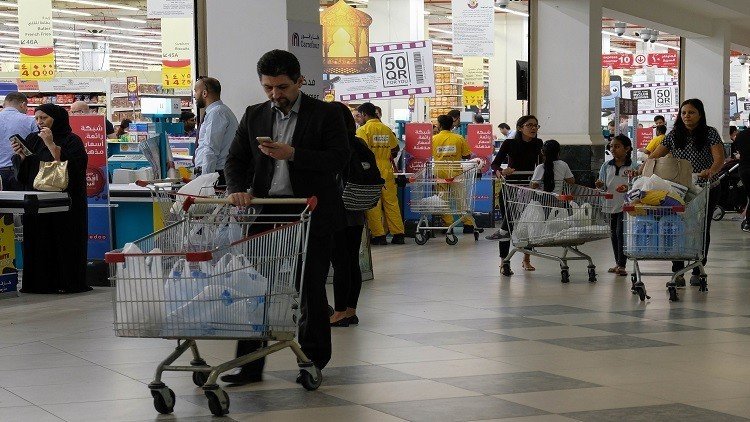 قطر تستورد المأكل والمشرب من تركيا وإيران