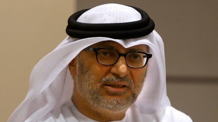 قرقاش: طلب قطر الحماية العسكرية من بلد غير عربي فصل جديد مأساوي هزلي