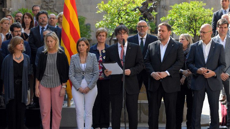 إقليم كتالونيا يجري استفتاء حول الاستقلال عن إسبانبا في 1 أكتوبر