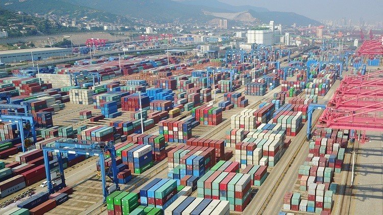 ارتفاع فائض ميزان التجارة الخارجية الروسي