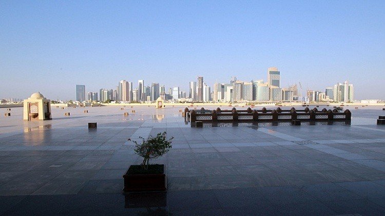 طائرات إيرانية تنقل مواد غذائية إلى قطر