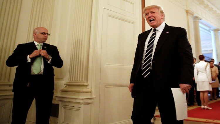 المخابرات السرية الأمريكية: ترامب لا يطلعنا على تسجيلات البيت الأبيض