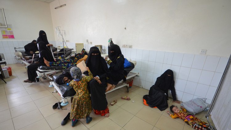 عدد ضحايا الكوليرا في اليمن يقترب من 1000