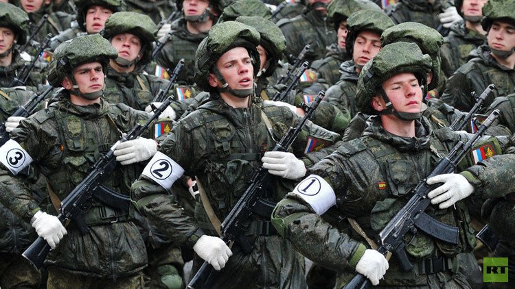 ما حاجة الجيش الروسي للبزات العسكرية 