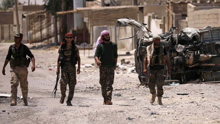 "قوات سوريا الديمقراطية" تستعرض إنجازاتها في معركة الرقة