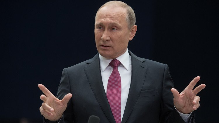 بوتين: من الضروري الحفاظ على وحدة أراضي سوريا