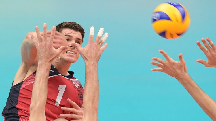 الطائرة الروسية تسقط الأمريكية