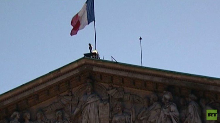 البرلمان الفرنسي .. المهام والصلاحيات 