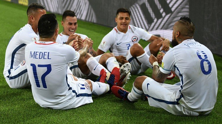 كأس القارات.. تشيلي تروض الأسود الكاميرونية 