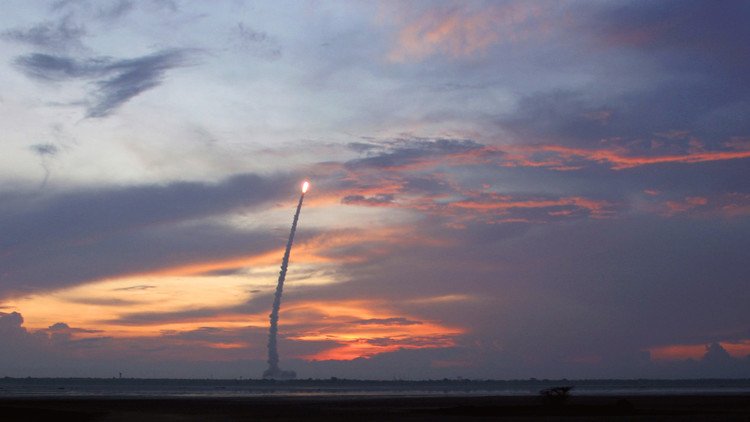 الهند تطلق 31 قمرا صناعيا دفعة واحدة