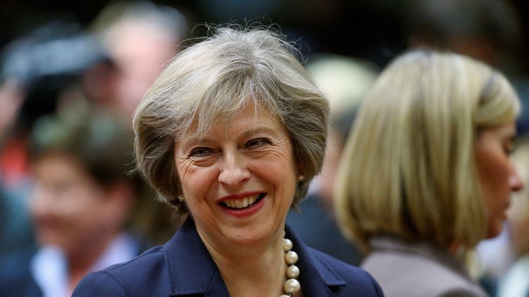 ماي تكشف عن وضع مواطني الاتحاد الأوروبي في بريطانيا بعد بريكست