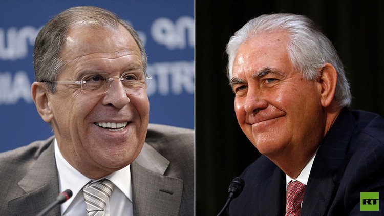 لافروف وتيلرسون يبحثان سبل تسوية الأزمة السورية