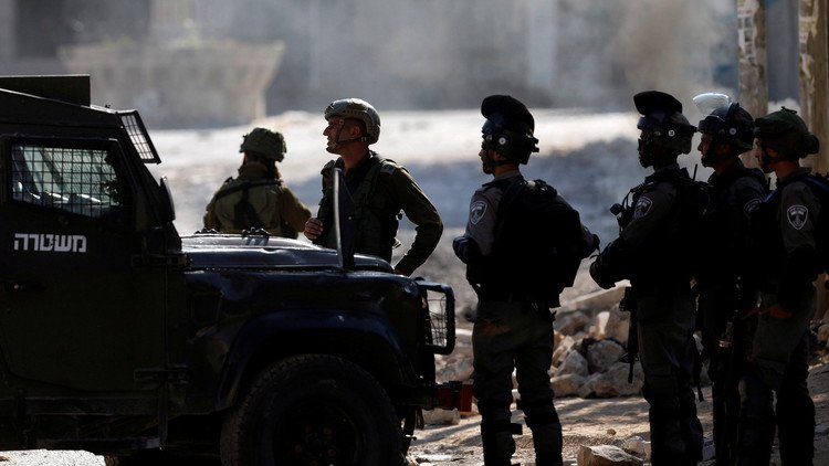 وحدة مستعربين تغتال شابا في الخليل