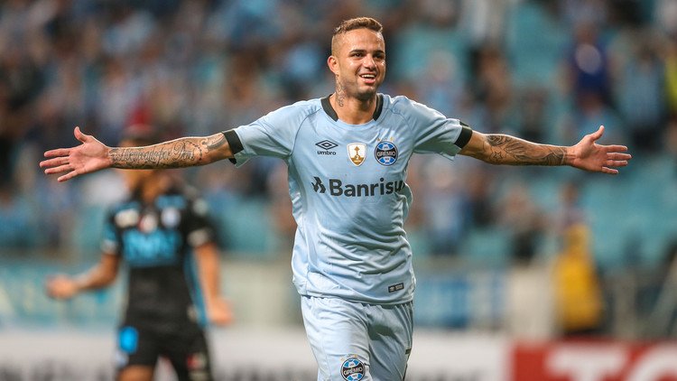 زينيت يسعى للتعاقد مع نجم برازيلي