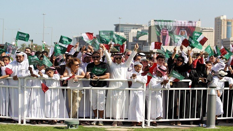 بلومبرغ: المصالح تطغى على السياسة ما بين السعودية وقطر!