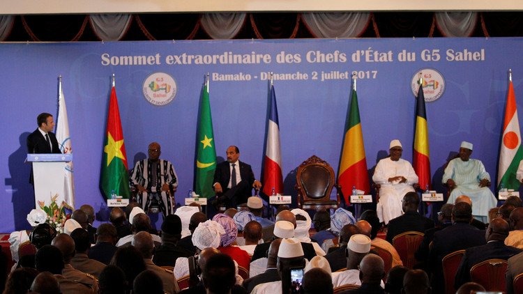 ماكرون: قوة الساحل ستبدأ في العمل خلال أسابيع