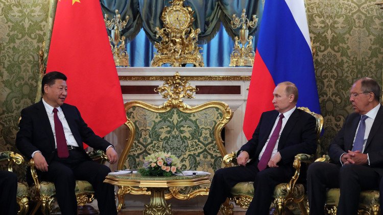 بوتين وجين بينغ يتفقان على تعزيز التنسيق بين البلدين على المستوى الدولي