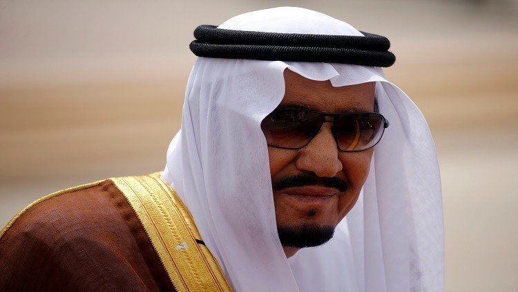 العاهل السعودي يبحث عن طرق جانبية إلى الكرملين