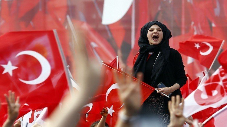 تركيا ترفض تجميد مفاوضات انضمامها إلى الاتحاد الأوروبي 