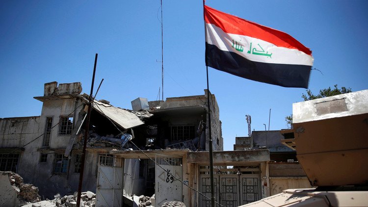 مسلح من "داعش" قتله العلم العراقي!