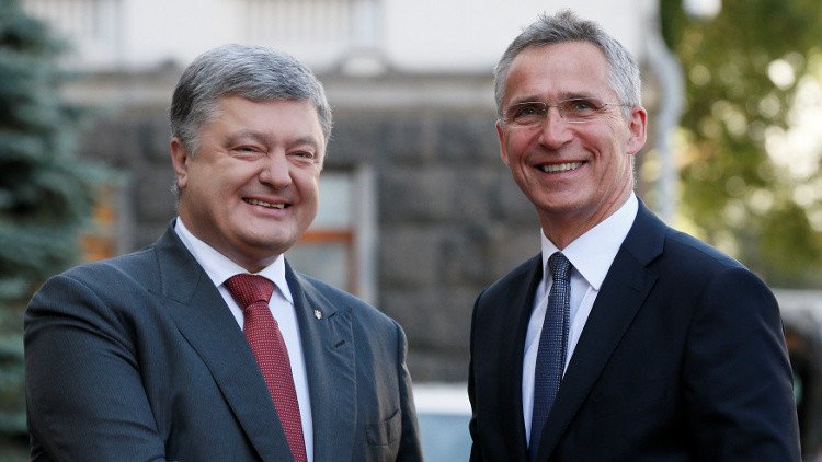 الناتو يجدد دعمه لأوكرانيا ويدعو لتنفيذ اتفاقات مينسك