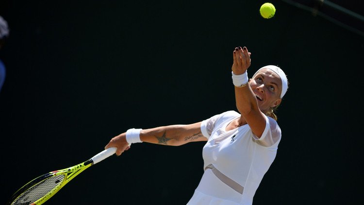 الروسية كوزنيتسوفا تقطع شريط ربع نهائي ويمبلدون