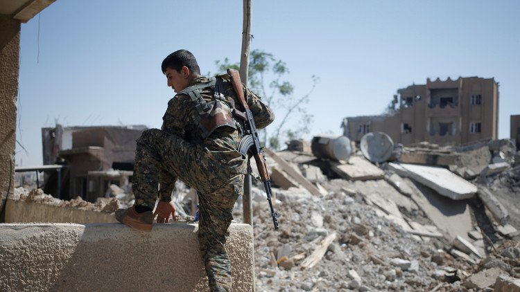 اشتباكات بين الأكراد والقوات التركية شمال غرب سوريا