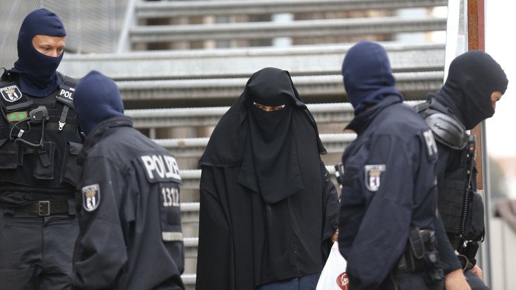 "الأمر بالمعروف" بطريقة شيشانية في شوارع برلين