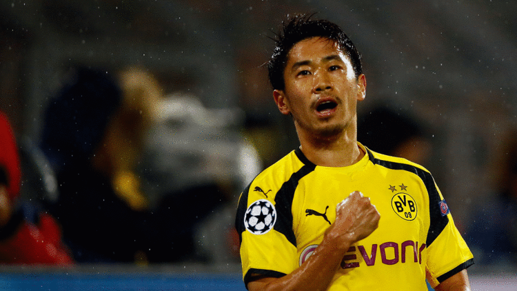 الياباني كاغاوا يمدد تعاقده مع بوروسيا دورتموند 