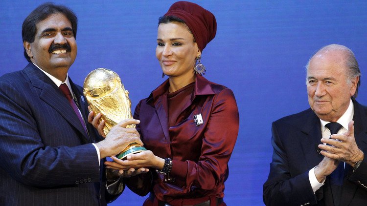 6 دول عربية تطالب بسحب مونديال 2022 من قطر والفيفا ينفي
