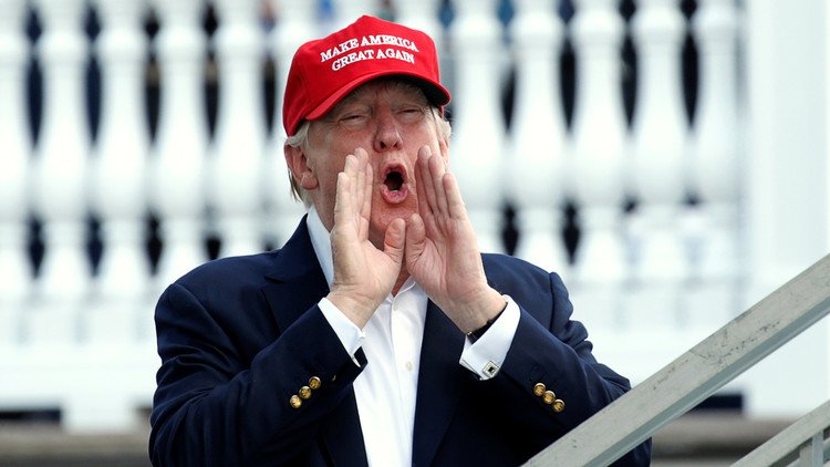 استطلاع يكشف تدنيا غير مسبوق لشعبية ترامب.. والأخير يهاجم وسائل الإعلام