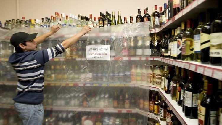 روسيا قد تحظر بيع المشروبات الكحولية أيام العطلة