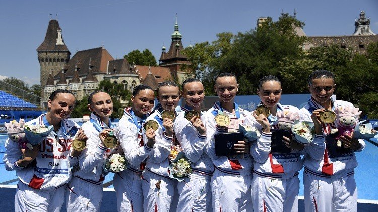 روسيا تحصد ذهبية الفرق للسباحة الإيقاعية في بطولة العالم