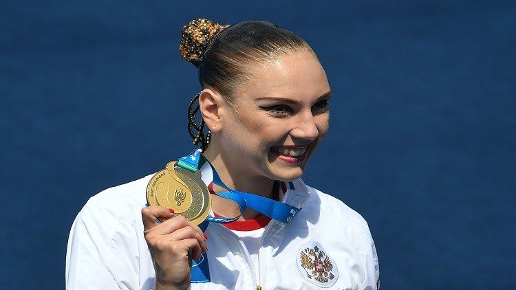 كوليسنيتشينكو تحصد ذهبية جديدة لروسيا في بطولة العالم للألعاب المائية