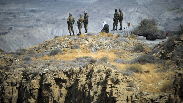 مقتل عنصر من الحرس الثوري الإيراني و3 مسلحين في اشتباك على الحدود