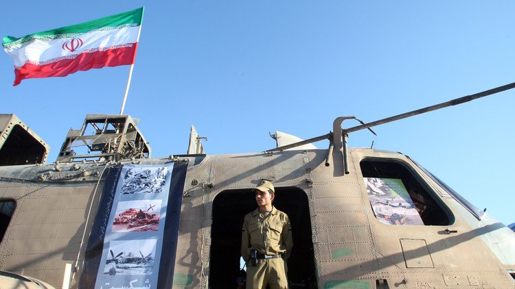 الحرس الإيراني يشتبك مع مسلحين على الحدود العراقية
