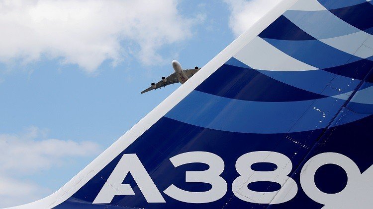 مستقبل إيرباص 380 معلق بالإمارات  
