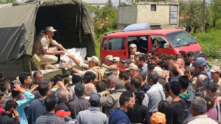 وصول أول قافلة من المساعدات إلى الغوطة الشرقية